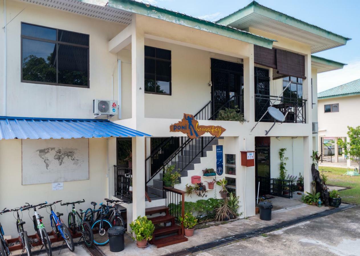 Poni Homestay Muara Zewnętrze zdjęcie